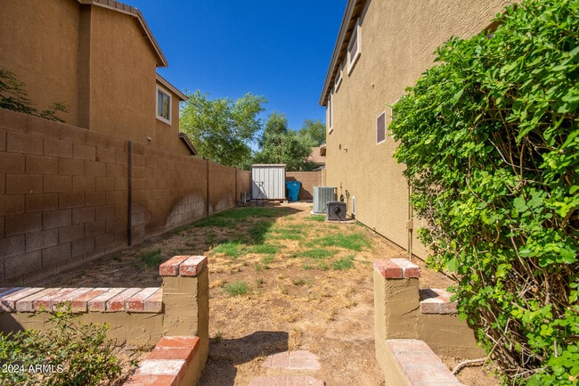 Building Photo - 4049 E Melinda Ln