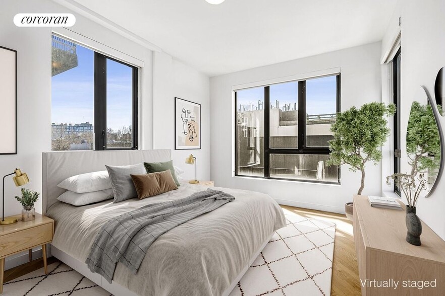 Building Photo - 186 Putnam Ave