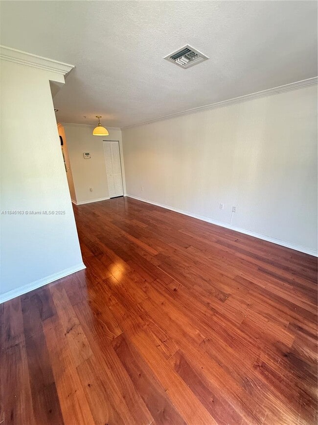 Building Photo - 2082 NE 167th St