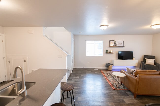 Building Photo - 5154 Capricco Ct