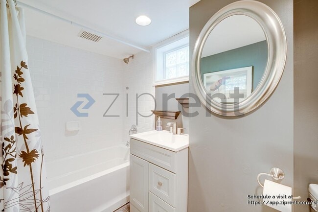 Building Photo - 3218 NW 60th St