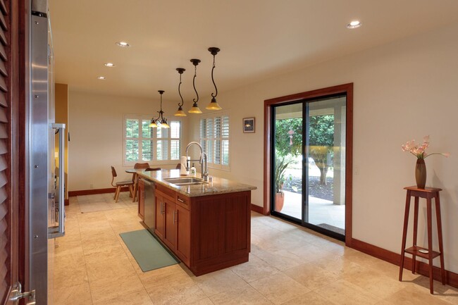 Building Photo - 3 bed, 3.5 Bath Kohala Ranch Meadows