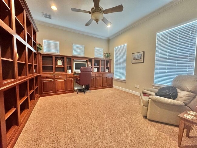 Building Photo - 3604 Simonton Pl
