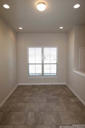 Building Photo - 5633 Briar Fld