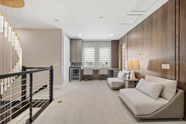 Building Photo - 15699 Panther Lake Dr