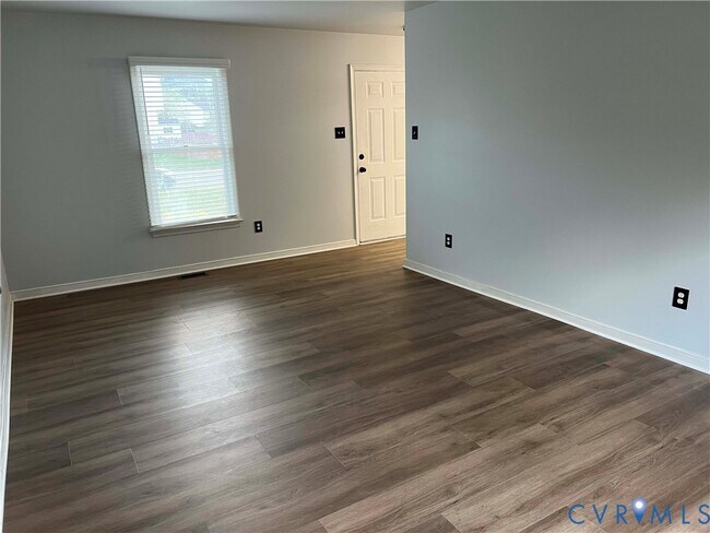 Building Photo - 1020 Telegraph Station Ln