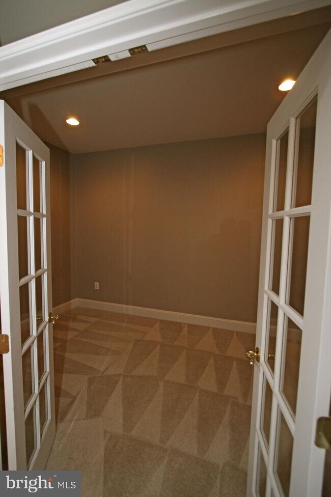 Building Photo - 43704 Burning Sands Terrace