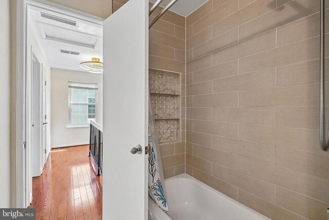 Building Photo - 13505 Coates Ln