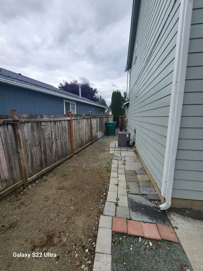 Building Photo - 17902 29th Ave NE