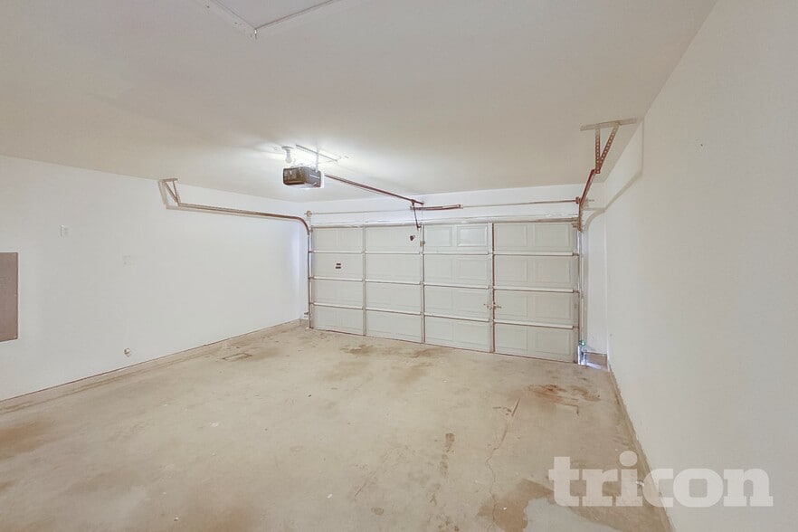 Building Photo - 5646 Hunters Bend Ln