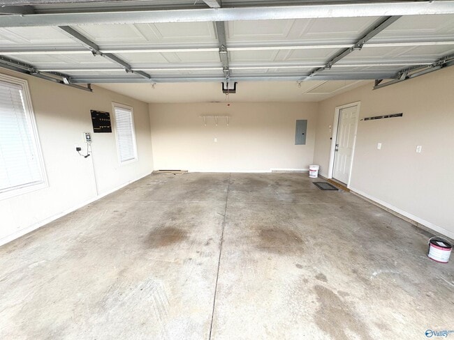 Building Photo - 13098 Arbor Ridge