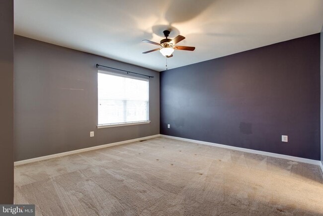 Building Photo - 1314 Hawthorn Dr