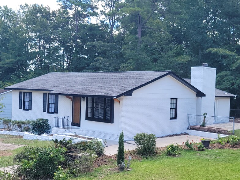 Primary Photo - 3567 Kingsview Dr
