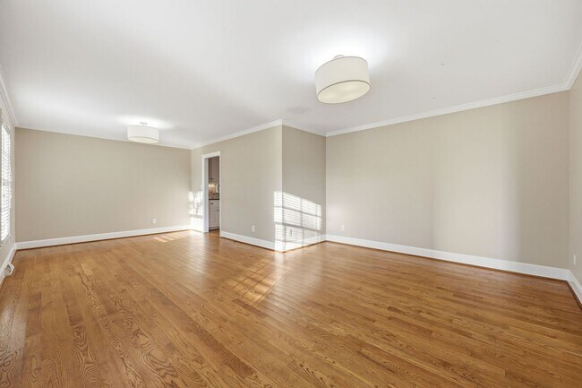 Building Photo - 3 bed 2.5 Bath Just Outside Buies Creek