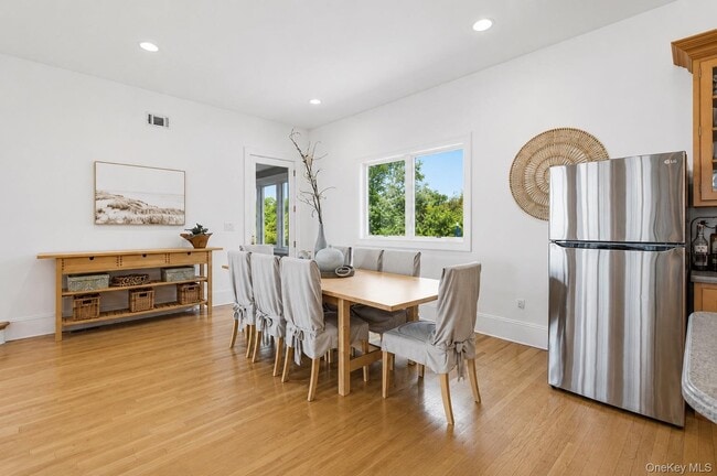Building Photo - 17 Oceanview Dr