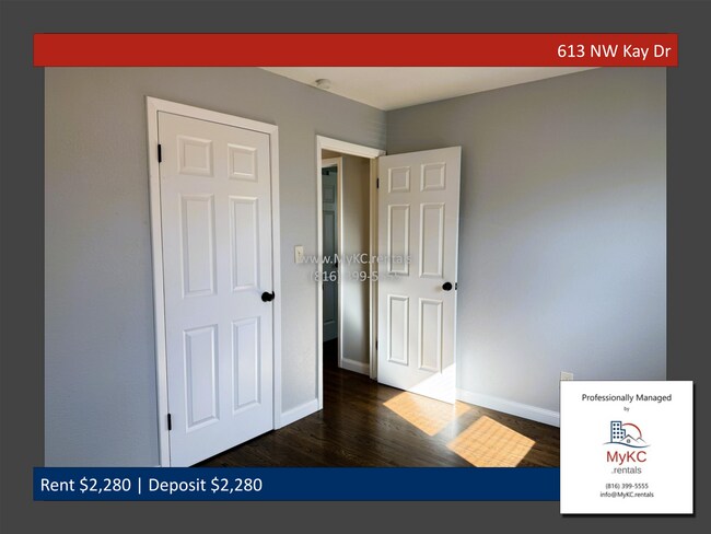 Building Photo - Spacious 3 Bedroom / 2.5 Bathroom Home with Finished Basement, Fenced Yard, and 2-Car Garage!