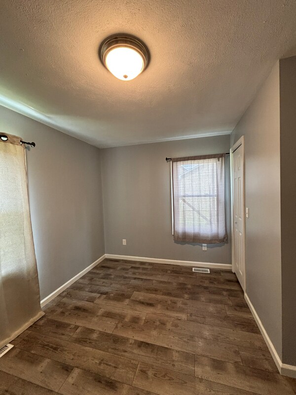 Building Photo - 1702 Milburn Blvd