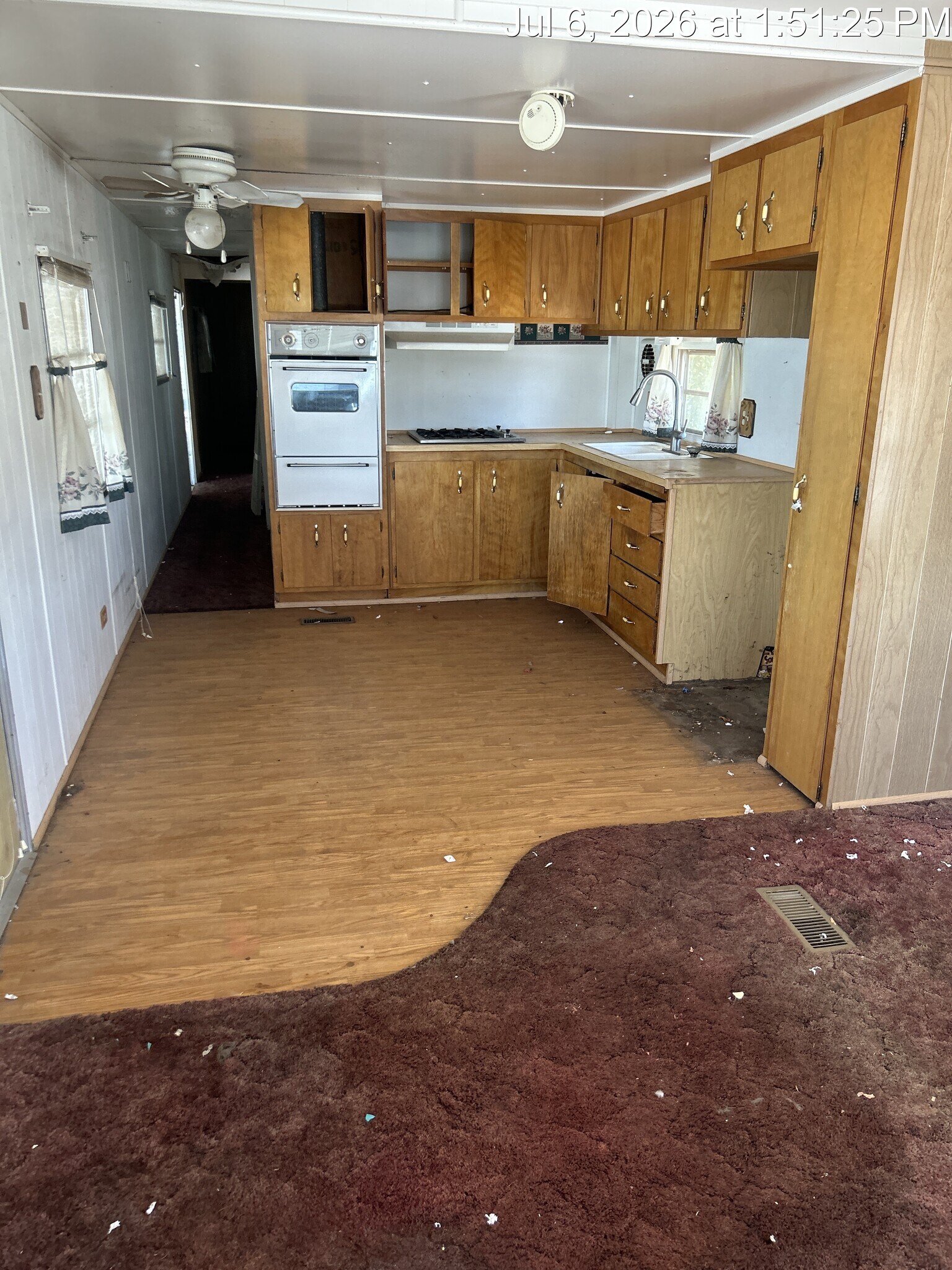 Building Photo - 800 W Apache Trail