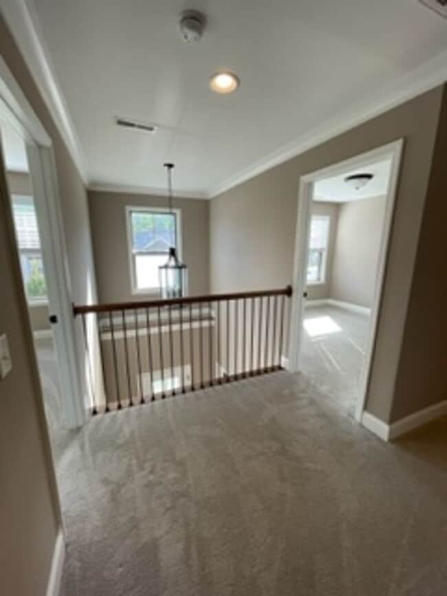 Building Photo - 3 Bedroom 2.5 Bath + Finished Bonus for Rent in Ooltewah