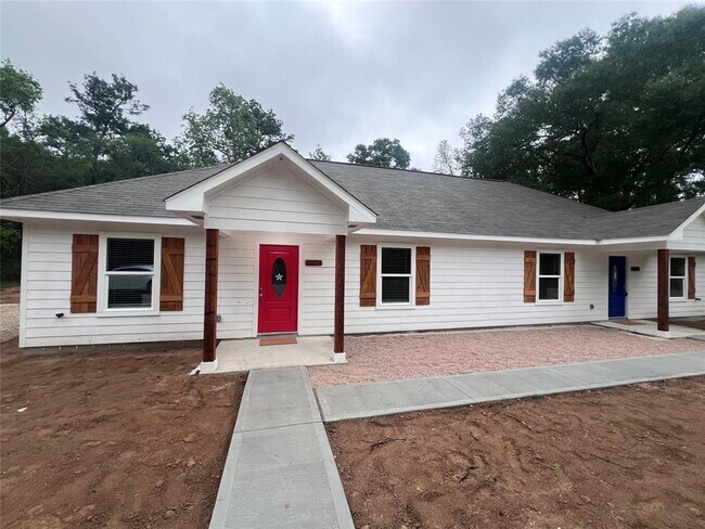 Building Photo - 15534 Towerwood Dr