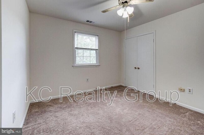 Building Photo - 13700 Pendleton St