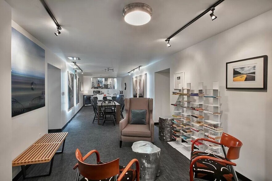 Building Photo - 305 W 150th St