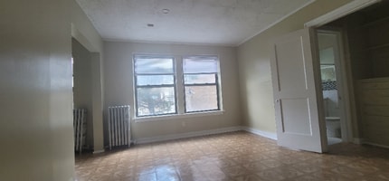 Building Photo - 156 N Central Ave