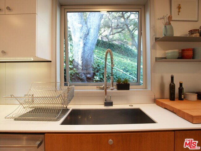 Building Photo - 10416 Corfu Ln