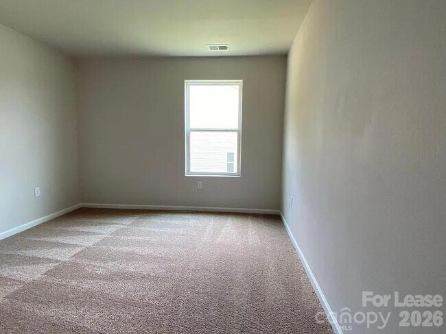 Building Photo - 216 Caffee Dr