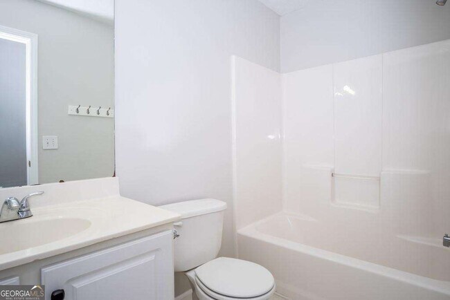 Building Photo - 1078 River Plantation Dr