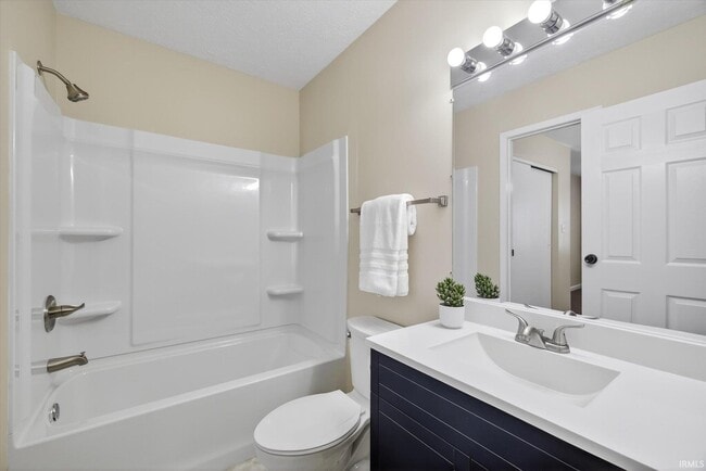 Building Photo - 2360 S Henderson St