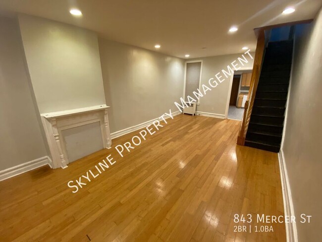 Building Photo - Gorgeous 2 Bedroom Home For Rent in Fishtown!