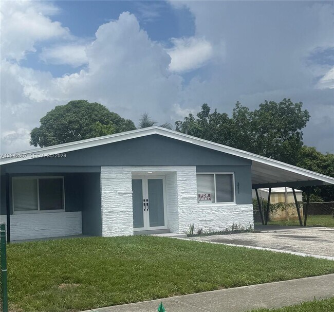Building Photo - 311 NW 33rd Terrace
