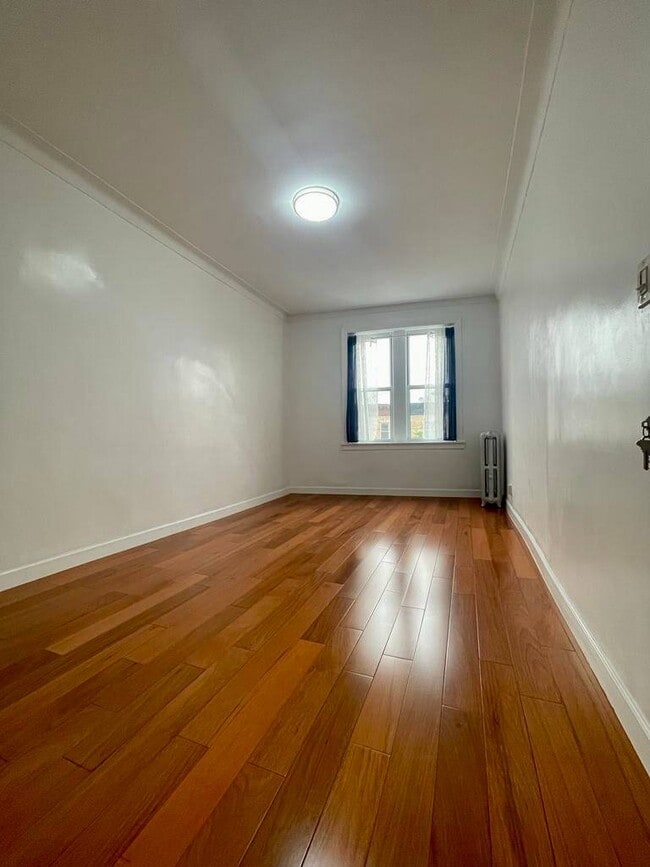 Building Photo - 1690 Flatbush Ave