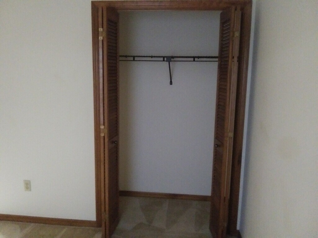 Building Photo - 4515 Southampton Ct