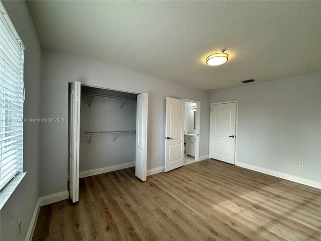 Building Photo - 17425 NW 75th Pl