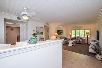 Building Photo - 6706 Sarasea Cir