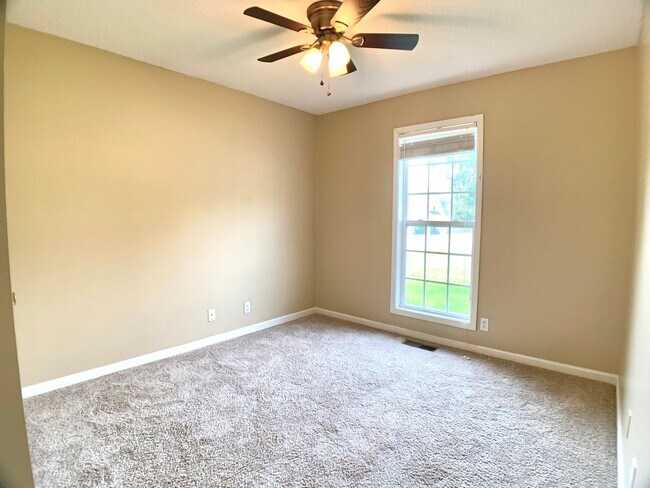 Building Photo - 4080 Challis Dr