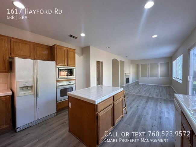Building Photo - 1617 Hayford Rd