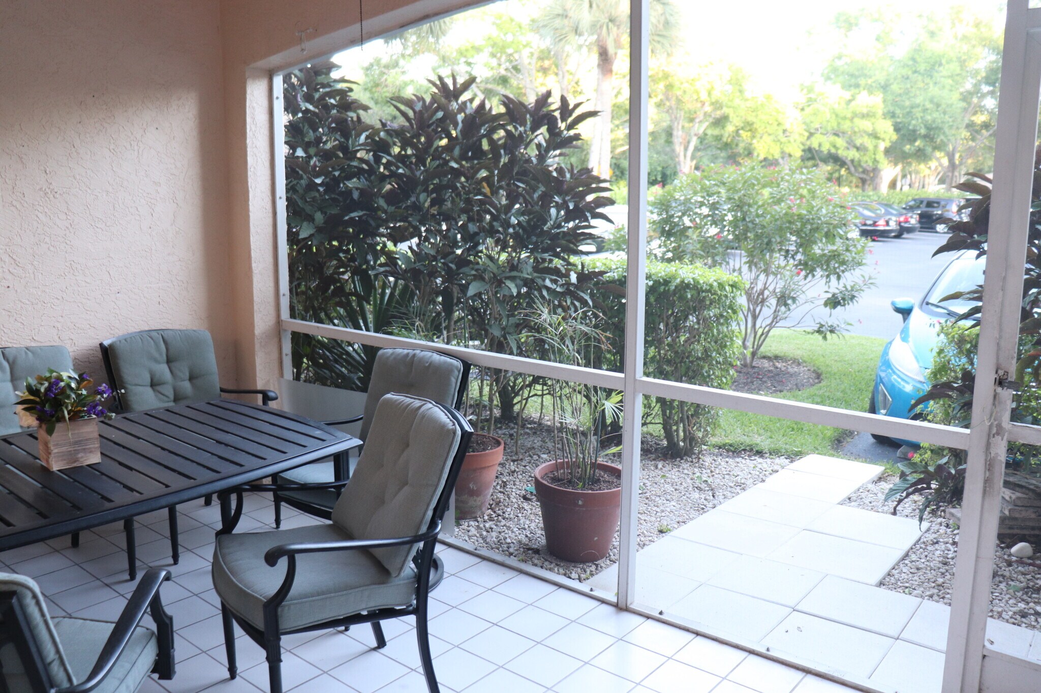 screen lanai - 1096 Woodshire Ln