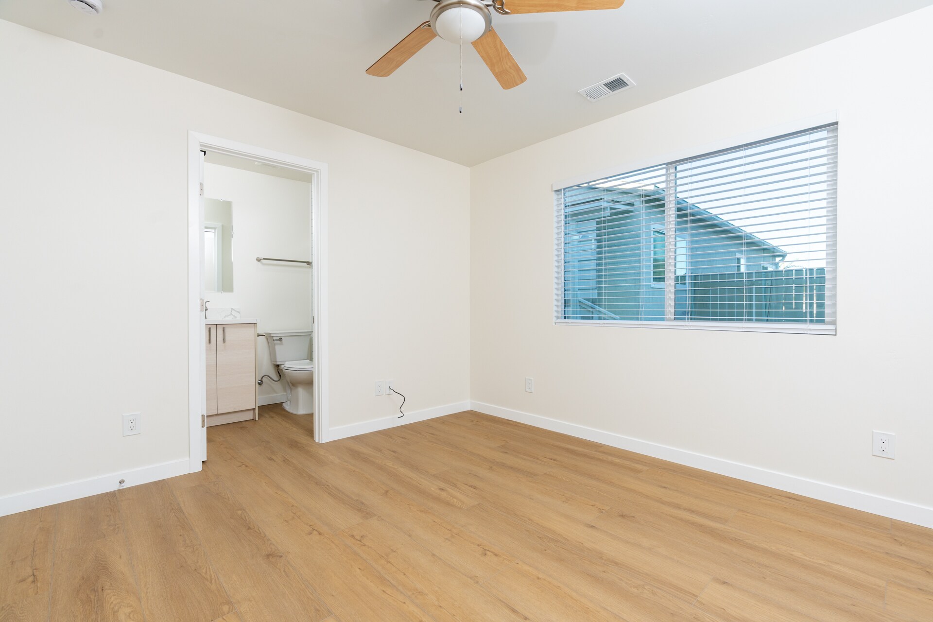 Building Photo - 4826 Rolando Blvd