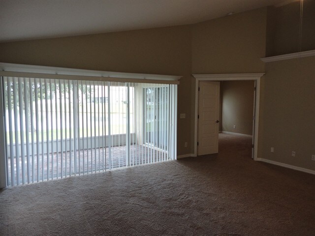 Building Photo - 4937 Whistling Pines Ct