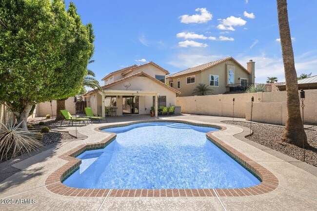 Primary Photo - 5960 E Phelps Rd