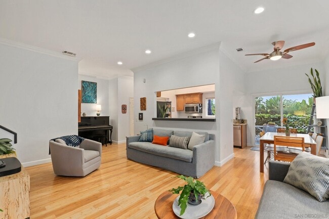 Building Photo - 1204 Hygeia Ave