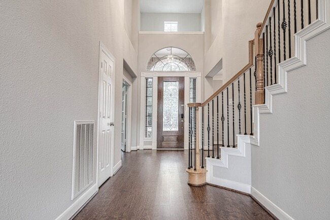 Building Photo - 6114 Sienna Arbor Ln