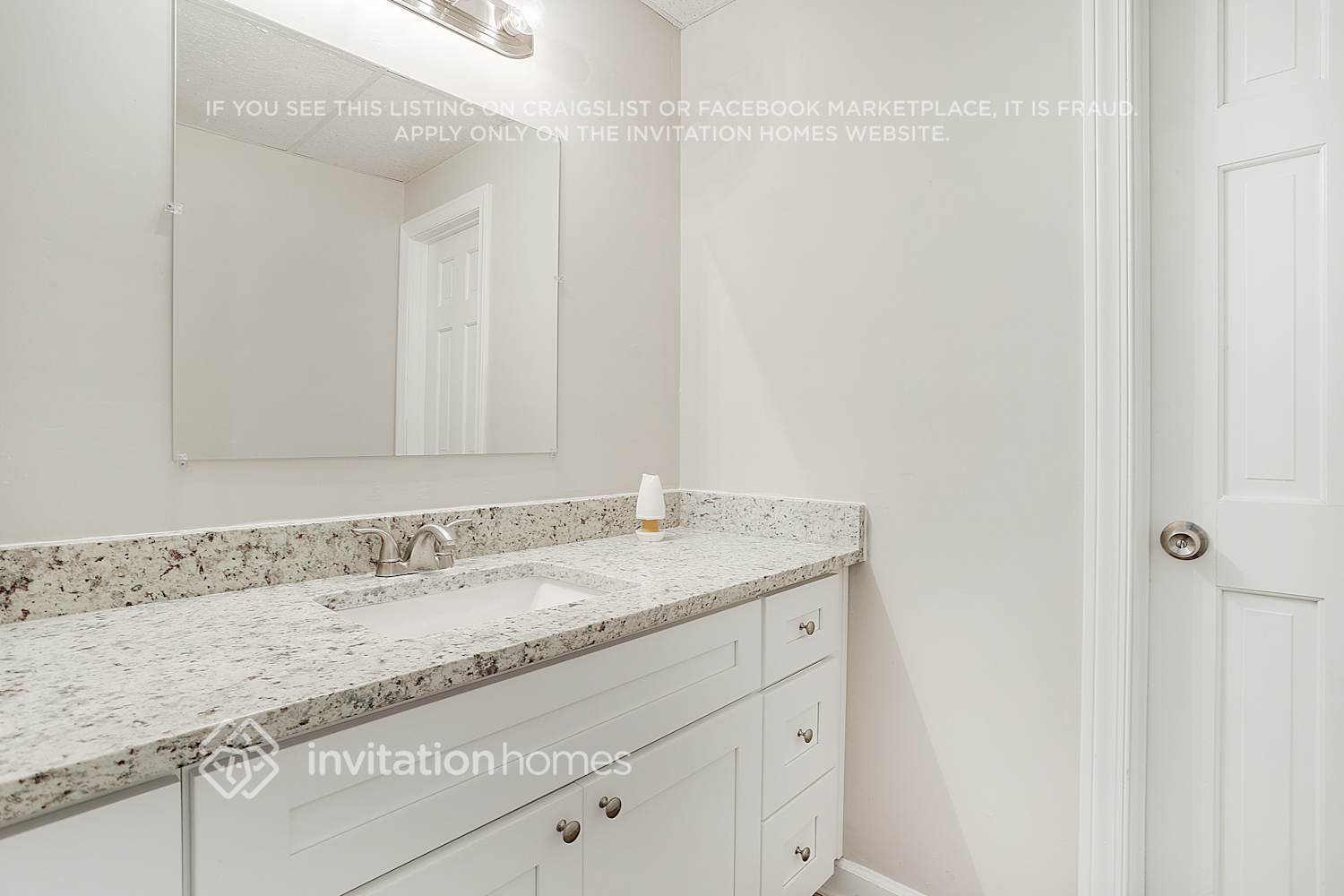 Building Photo - 3800 Sherbrook Ct SW