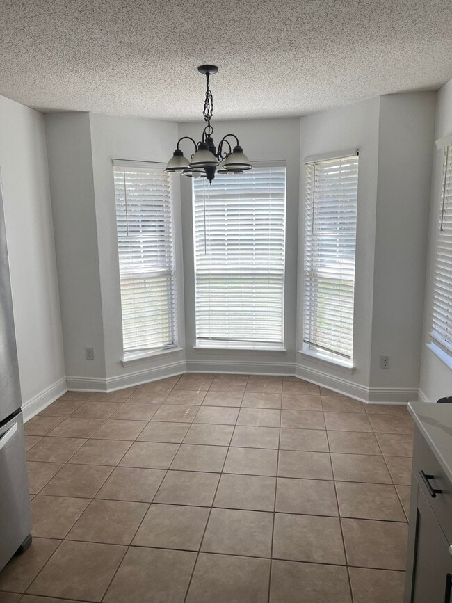 Building Photo - 5149 Whitehurst Ln