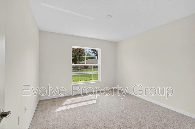 Building Photo - 6 Pickcane Ln