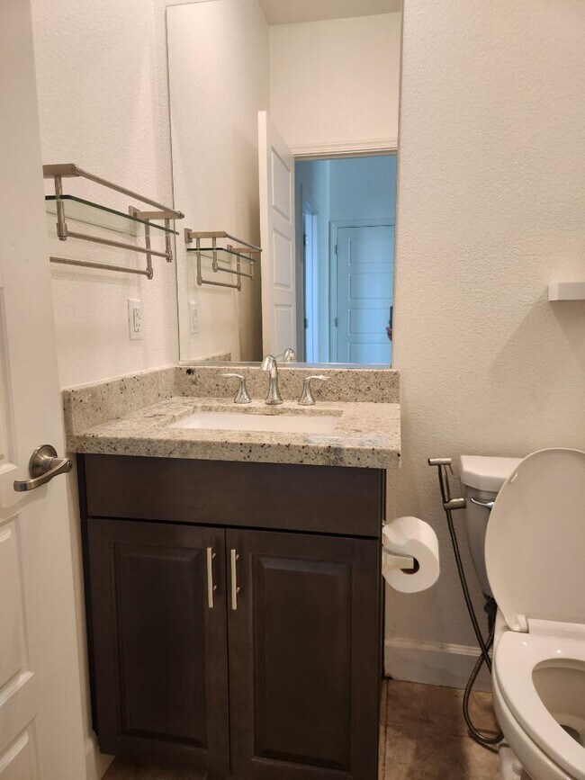 Building Photo - 3901 Watermist Way