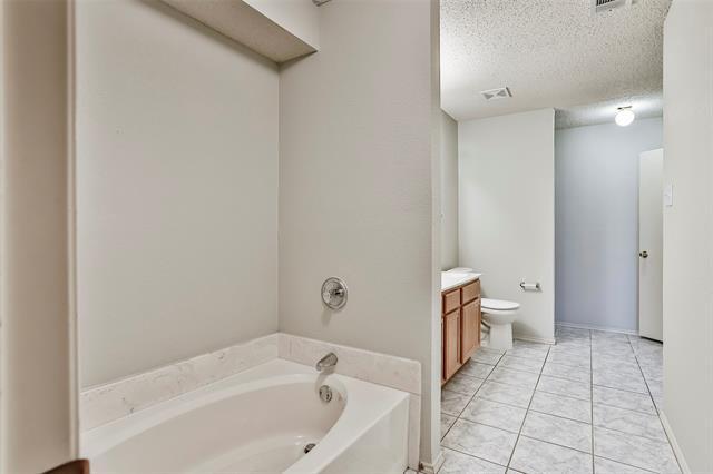 Building Photo - 3229 Spring Crest Ct